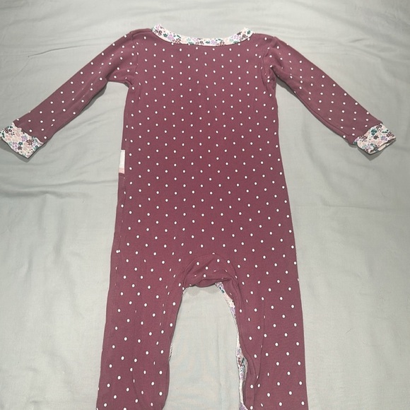 Carter’s- footless sleeper/romper/jumpsuit. 18 months - Picture 3 of 5
